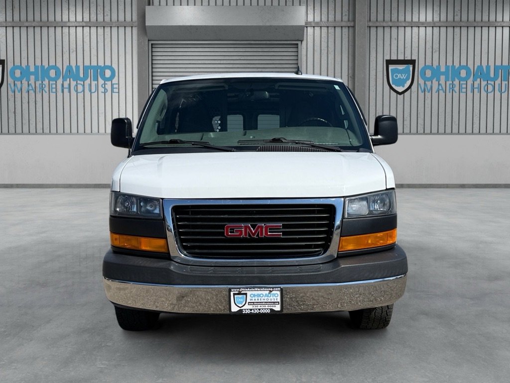 Used 2018 GMC Savana 2500 w/ Driver Convenience Package image 2