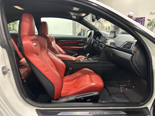 Used 2015 BMW M4 Coupe RWD image 47