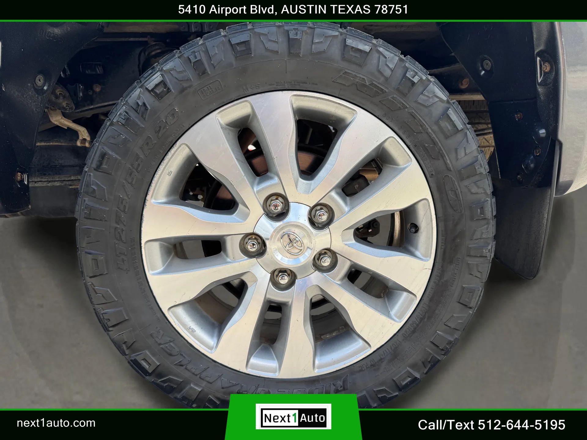 Used 2012 Toyota Tundra 4x4 CrewMax image 38