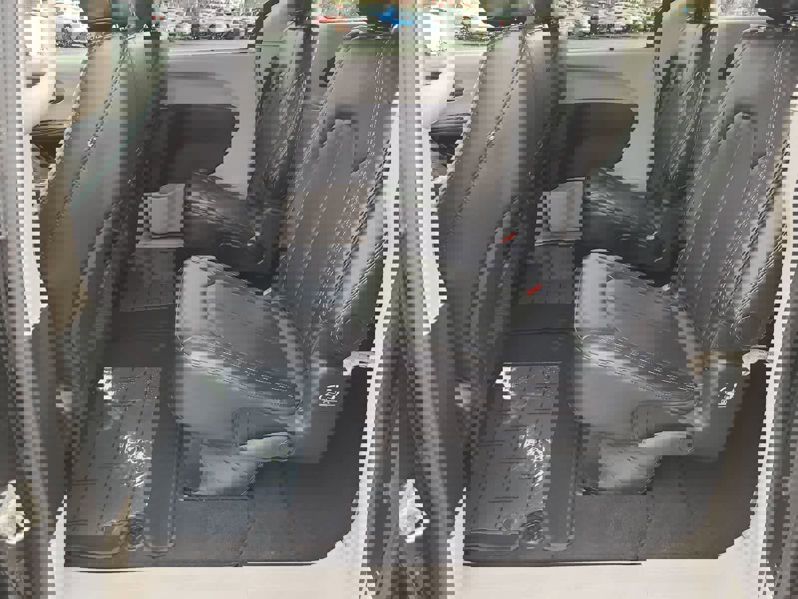 Certified 2024 Chrysler Pacifica Touring-L image 21