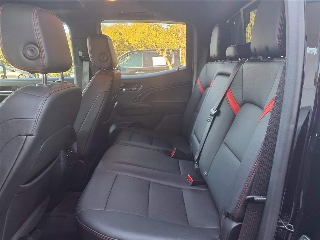 Used 2023 Chevrolet Colorado Z71 w/ Z71 Convenience Package 2 image 19