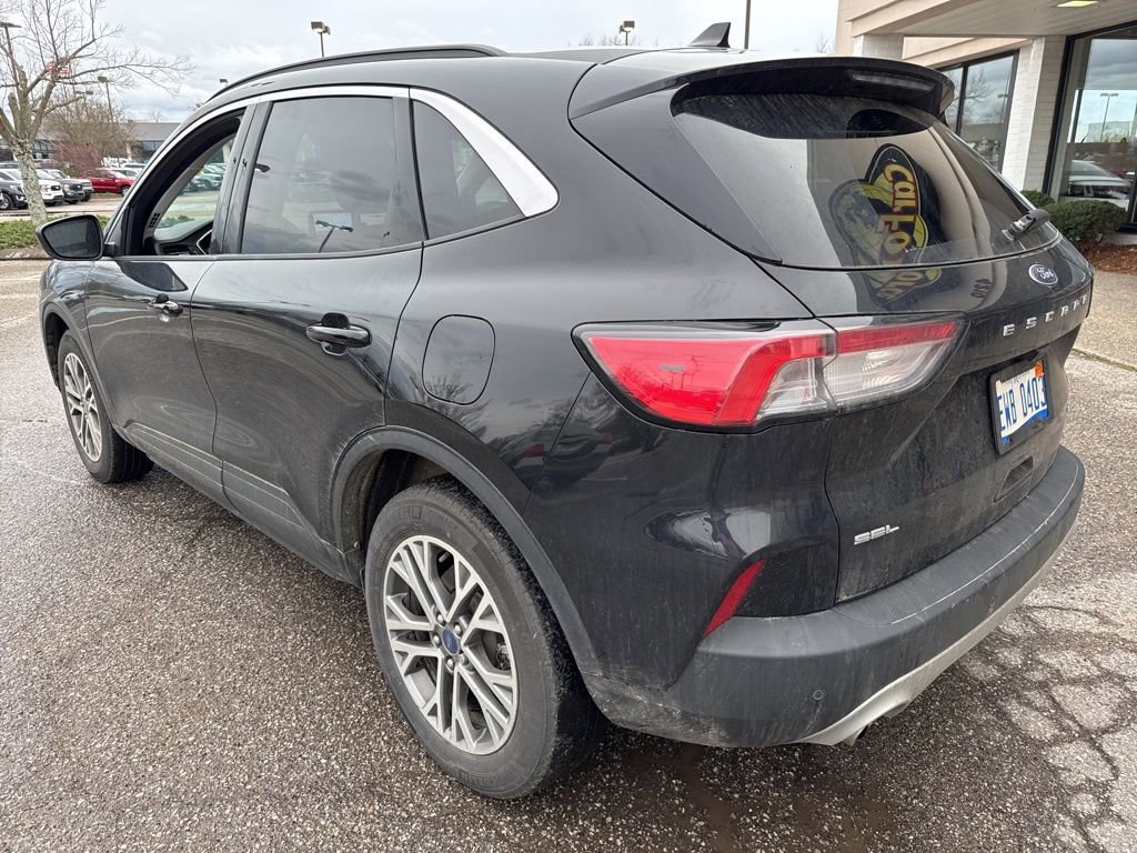 Used 2022 Ford Escape SEL image 5