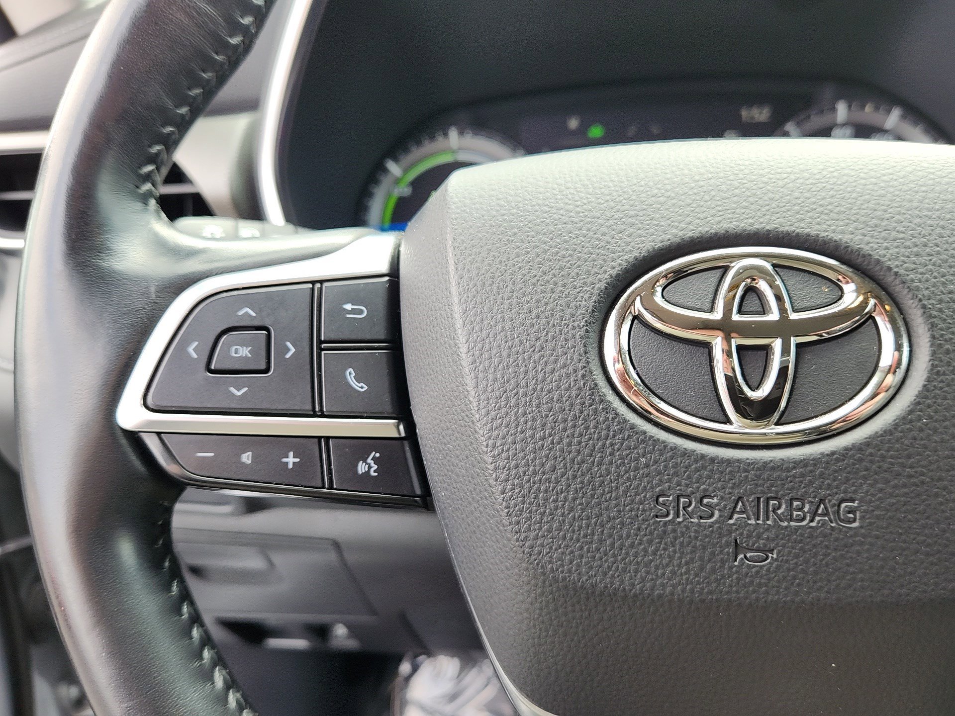 Certified 2021 Toyota Highlander Limited AWD/4WD image 20