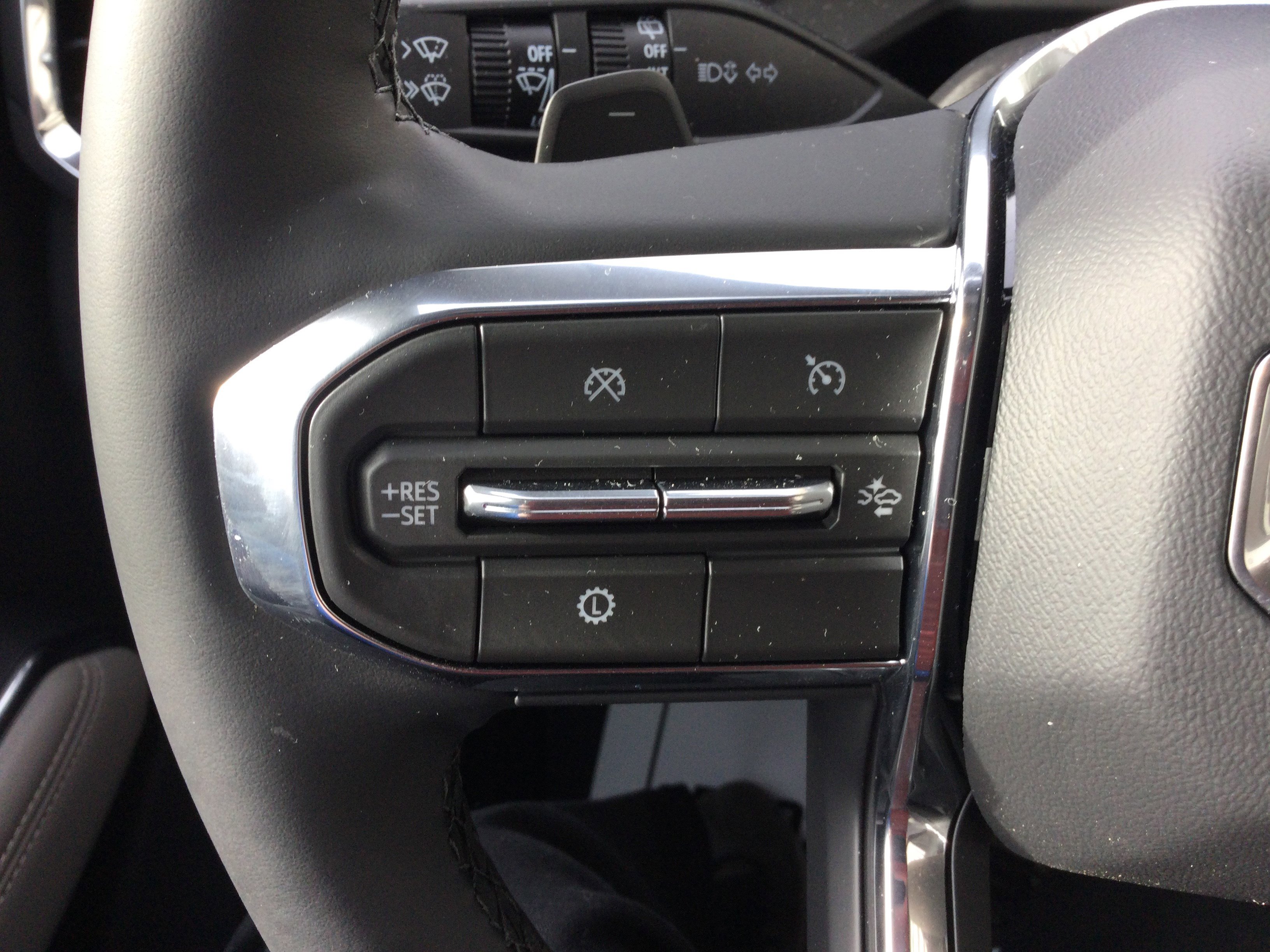 New 2026 GMC Acadia Elevation w/ Black Edition image 12