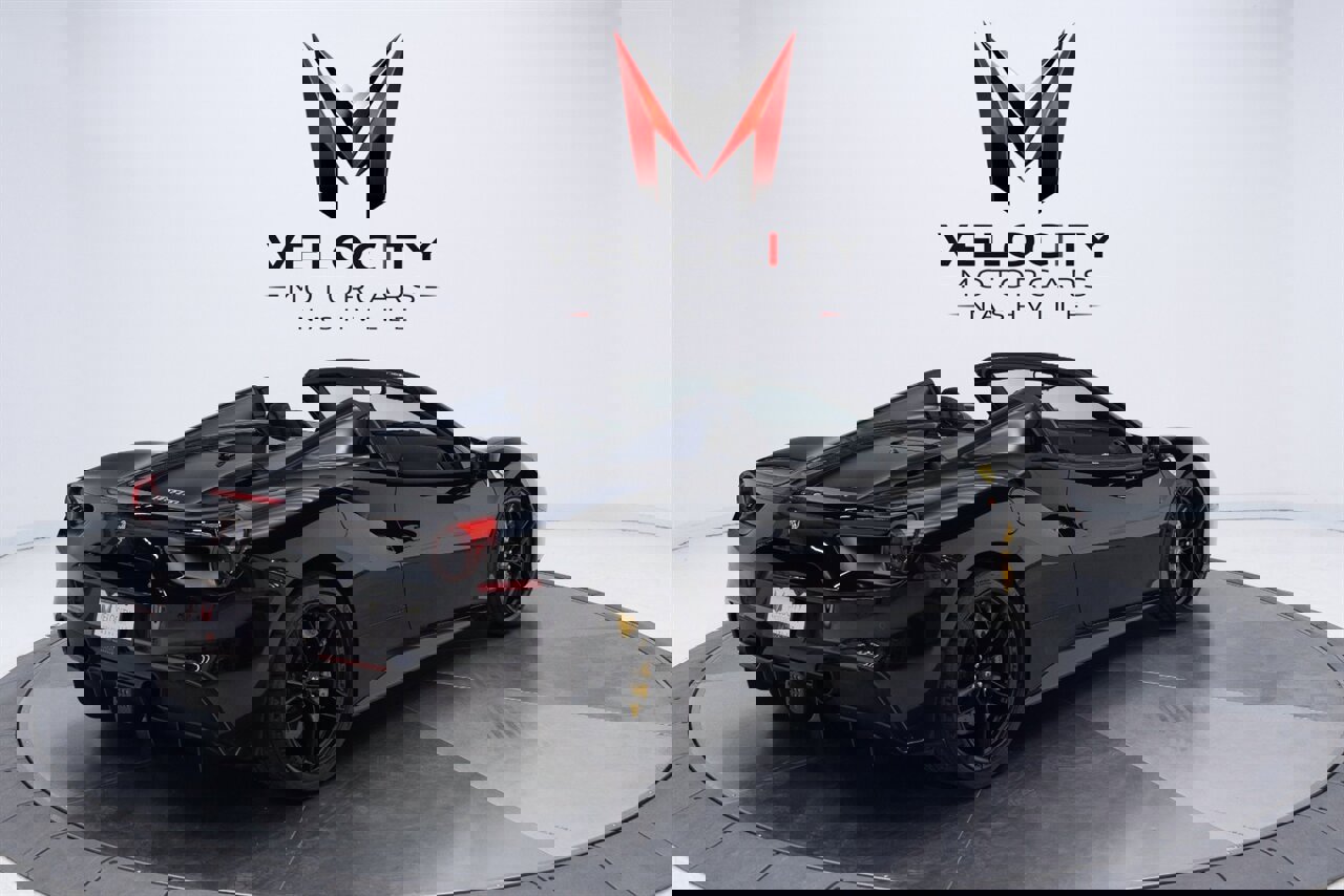 Used 2018 Ferrari 488 Spider image 13