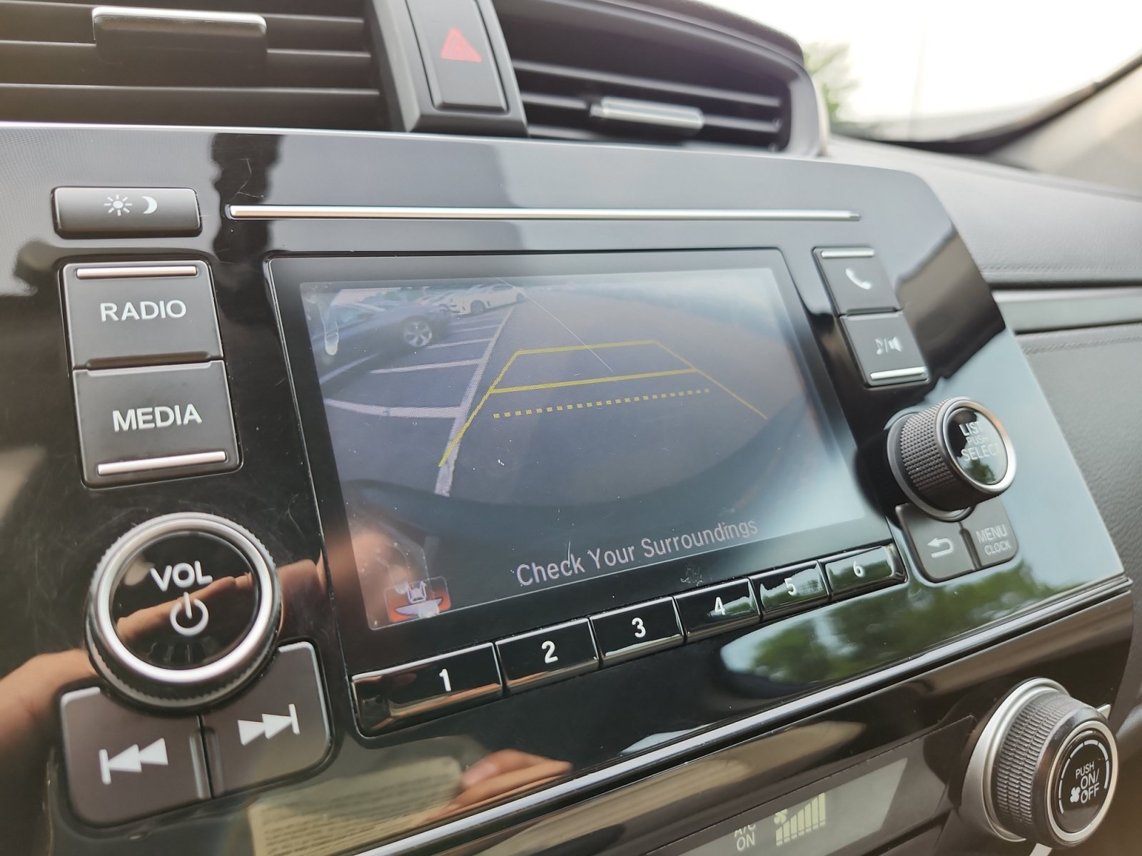Used 2019 Honda CR-V LX image 16