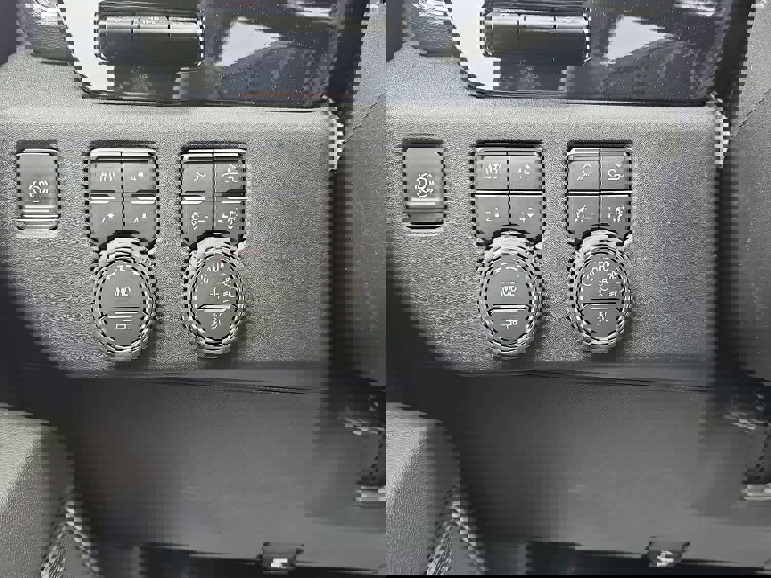 New 2026 Chevrolet Silverado 3500 High Country w/ High Country Premium Package AWD/4WD image 18