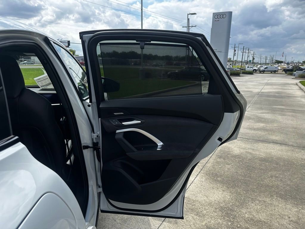 New 2026 Audi SQ5 Premium Plus image 33