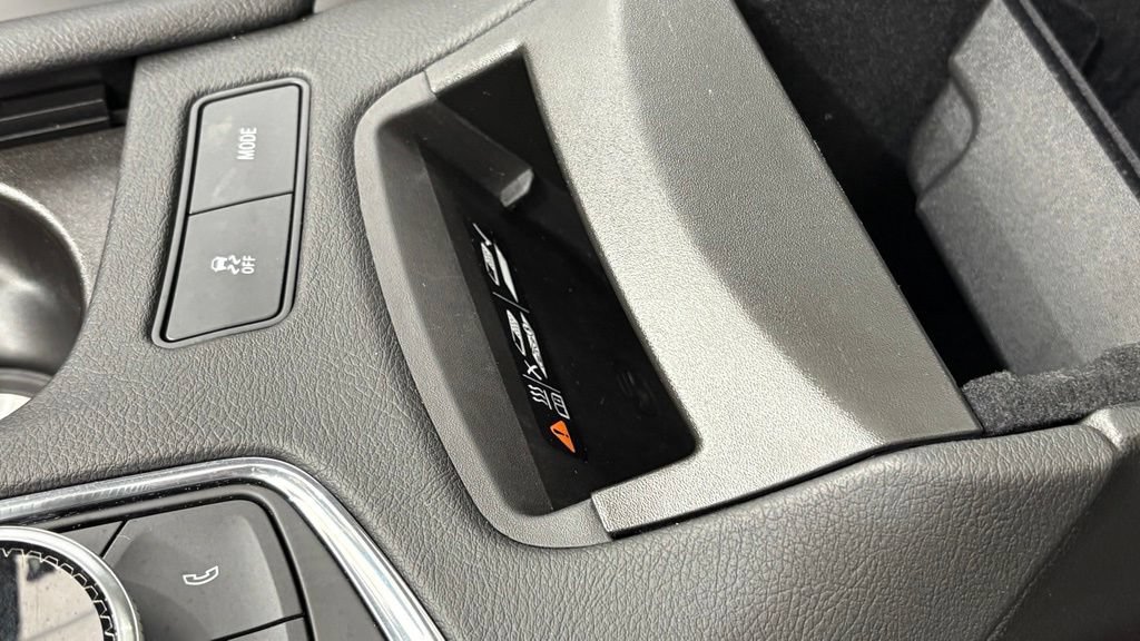 Used 2024 Cadillac XT6 Sport w/ Technology Package AWD/4WD image 53