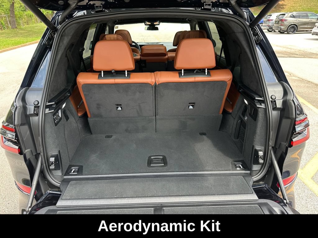 Used 2024 BMW X7 xDrive40i w/ M Sport Package AWD/4WD image 30