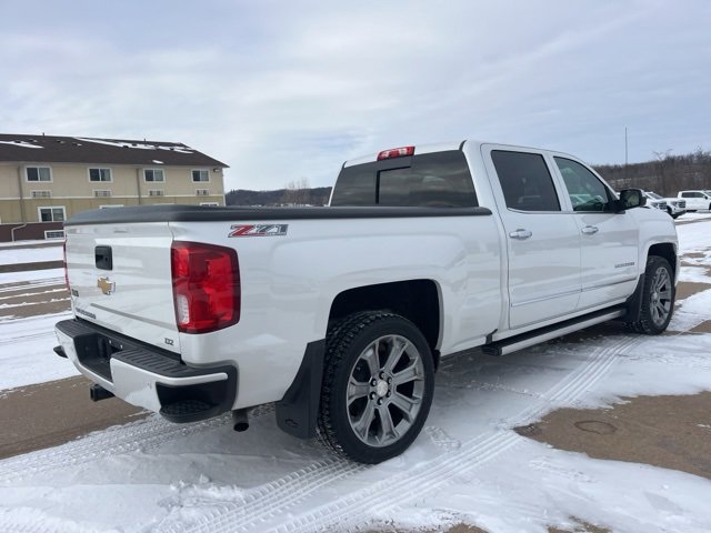 Used 2017 Chevrolet Silverado 1500 LTZ Z71 w/ LTZ Plus Package image 3
