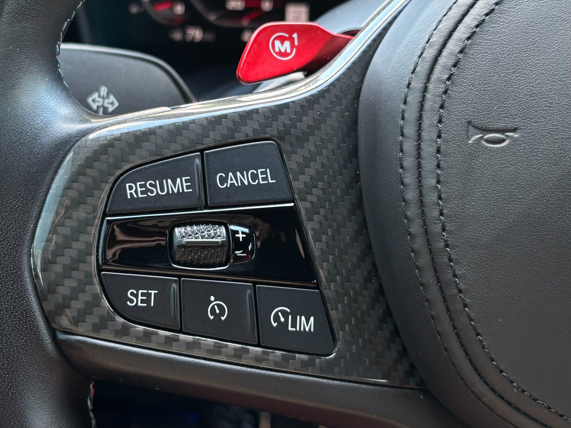Used 2021 BMW M4 Coupe w/ Executive Package RWD image 29
