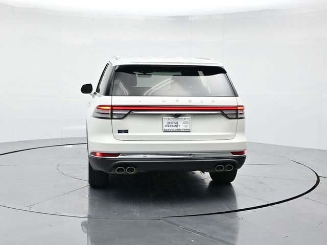 Used 2021 Lincoln Aviator Reserve w/ Elements Package Plus image 8