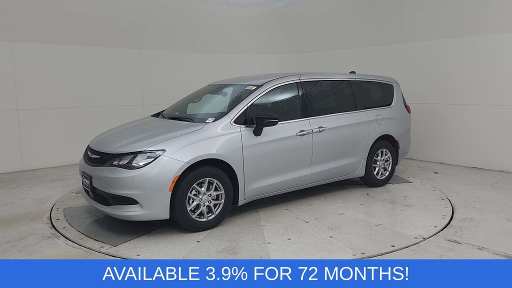 New 2026 Chrysler Voyager LX image 7