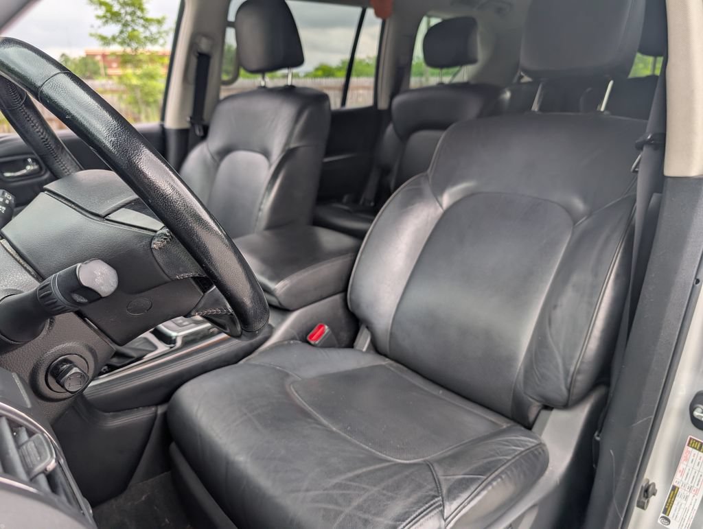 Used 2021 Nissan Armada SL w/ Captain's Chairs Package AWD/4WD image 11
