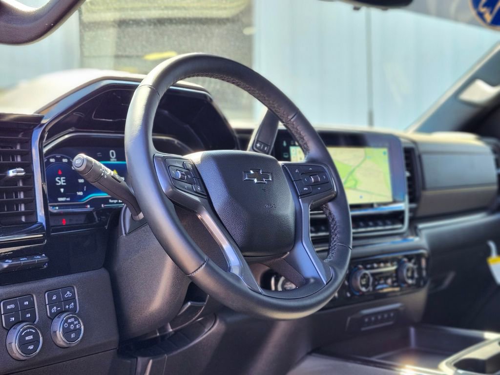 Used 2025 Chevrolet Silverado 2500 ZR2 w/ ZR2 Bison Edition AWD/4WD image 17