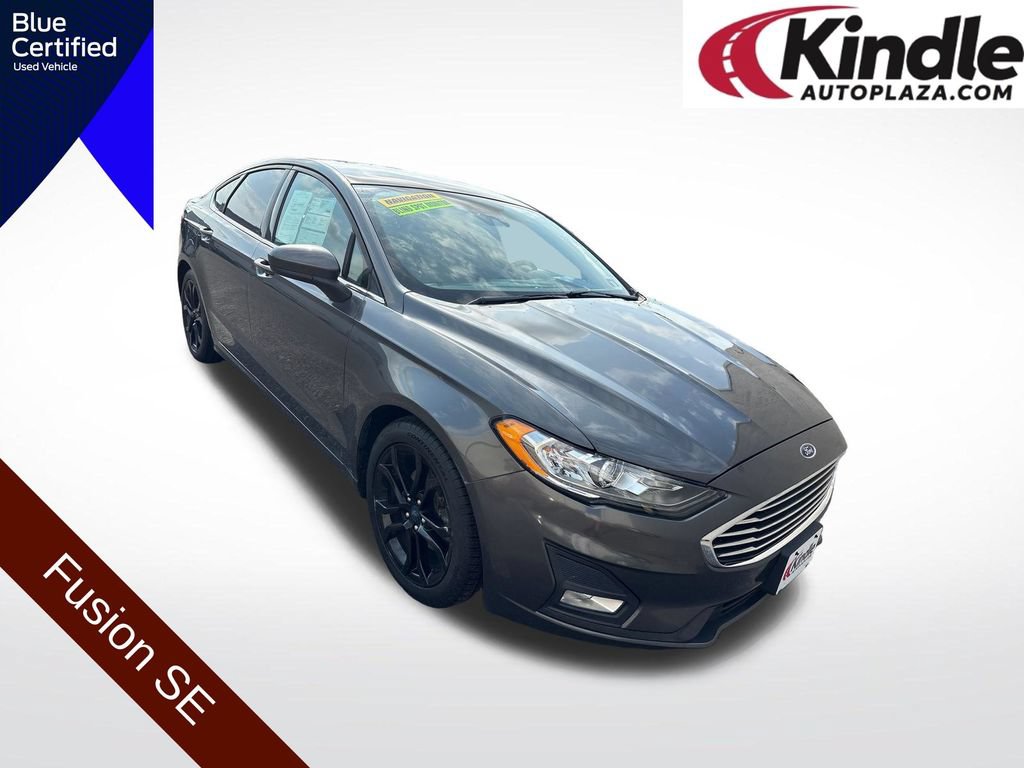 Certified 2019 Ford Fusion SE w/ Equipment Group 151A FWD image 1