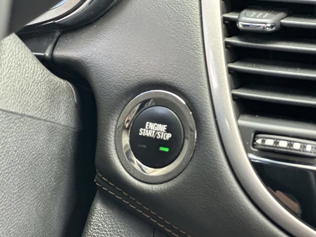 Certified 2020 Chevrolet Trax LT w/ LT Convenience Package AWD/4WD image 8