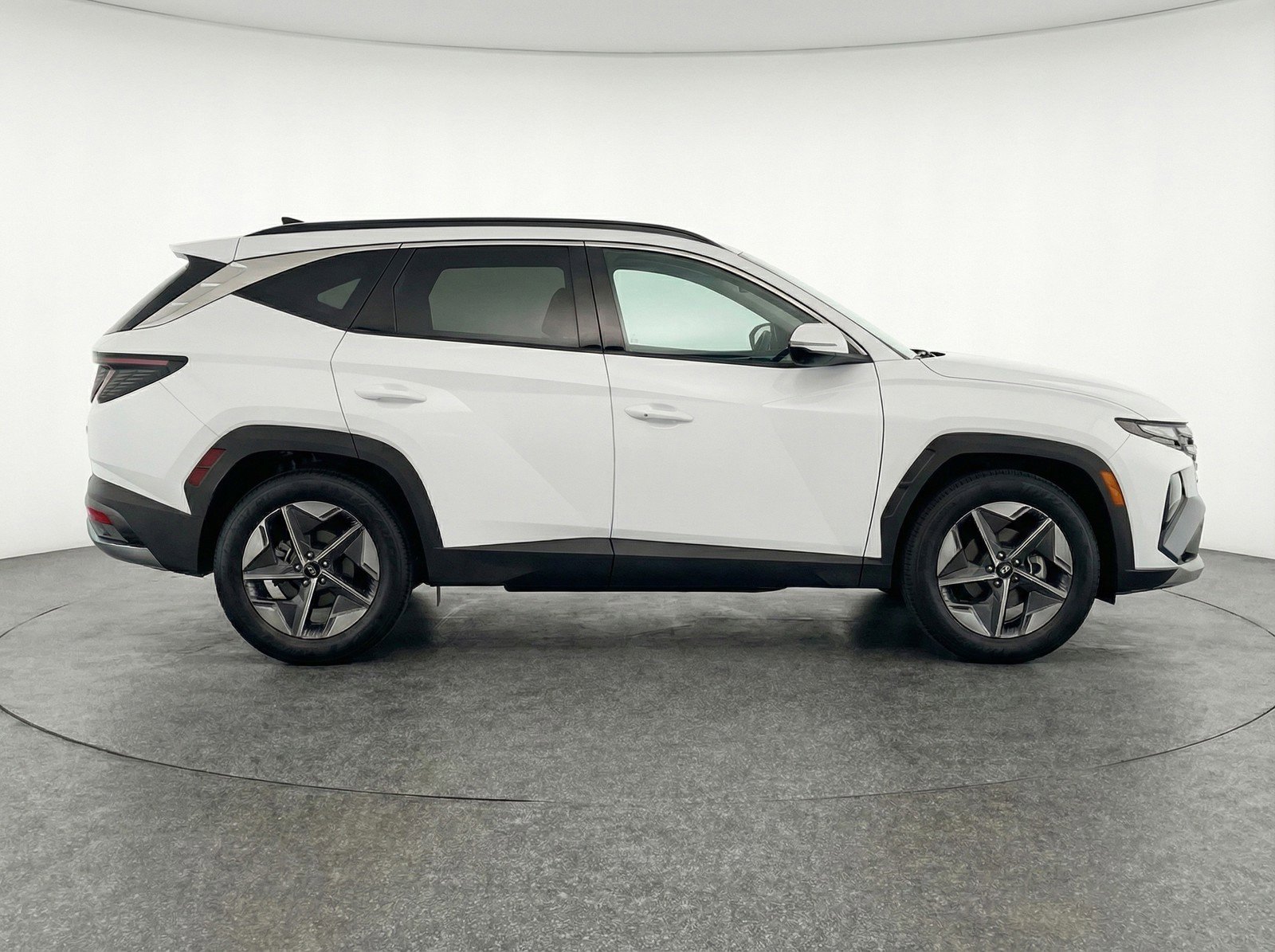 Used 2025 Hyundai Tucson SEL image 11