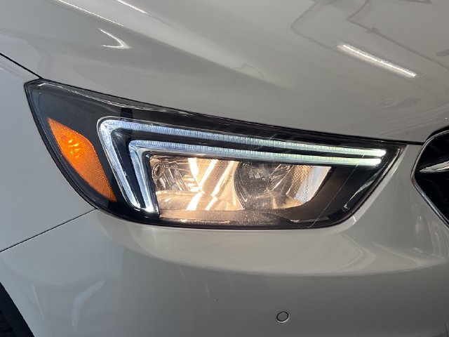 Used 2021 Buick Encore Preferred w/ Safety Package II AWD/4WD image 17