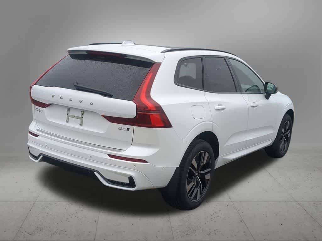 New 2026 Volvo XC60 B5 Plus w/ Protection Package Premier AWD/4WD image 6