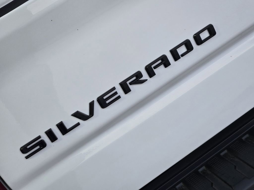 New 2026 Chevrolet Silverado 1500 ZR2 w/ LPO, Dark Essentials Package image 10