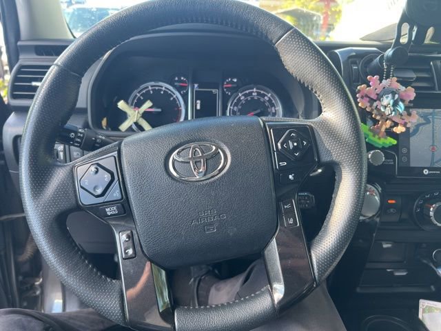 Used 2020 Toyota 4Runner TRD Off-Road Premium w/ Moonroof Package AWD/4WD image 1