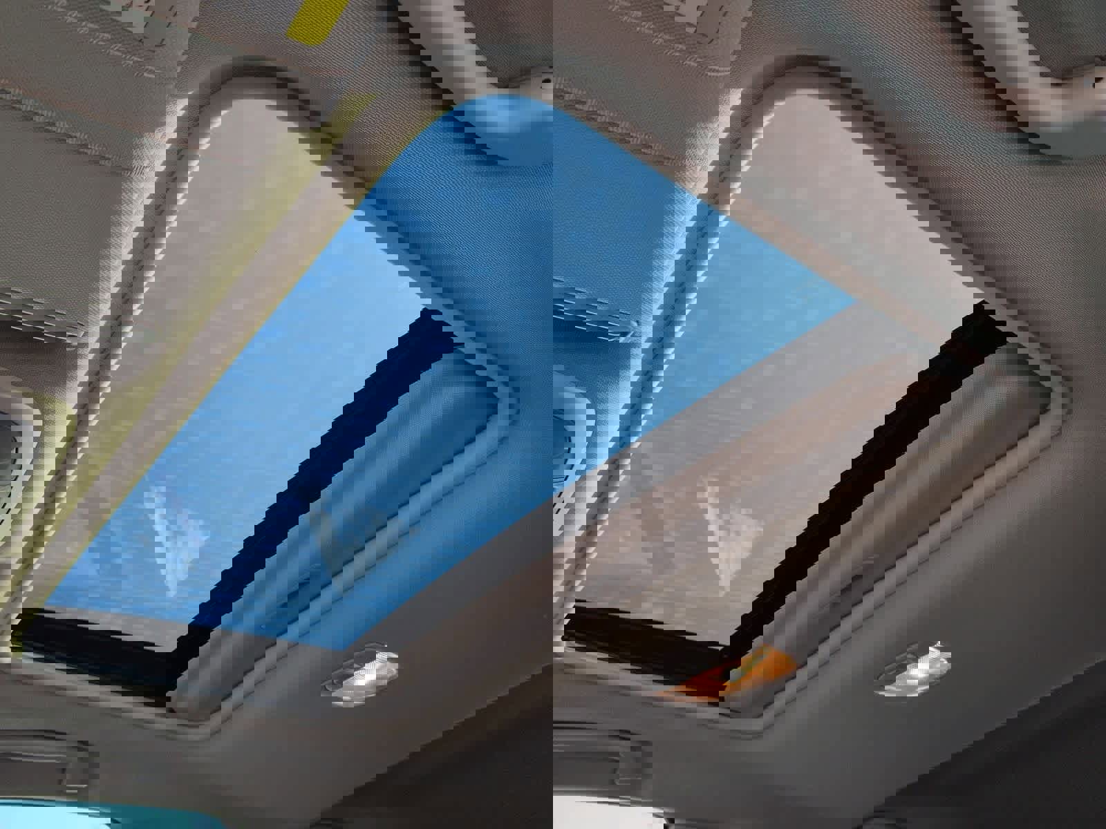 Certified 2024 Subaru Crosstrek 2.0i Premium image 20