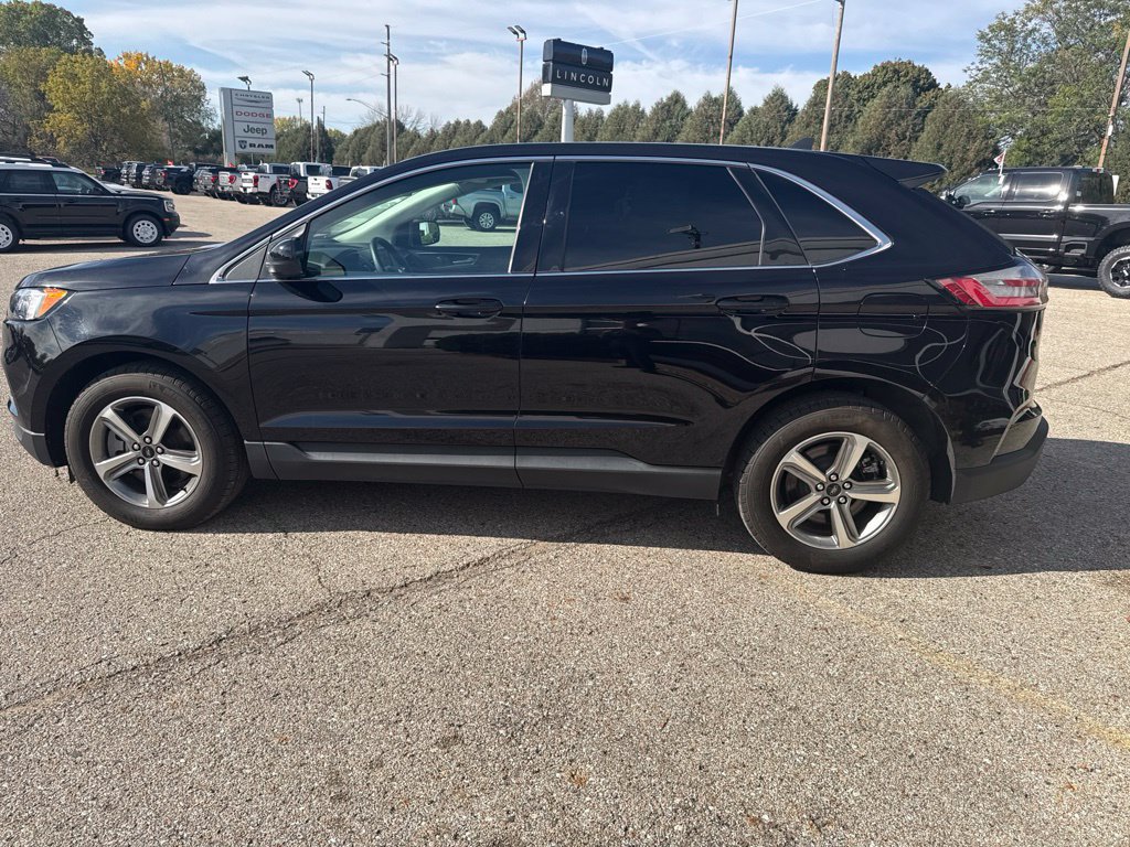 Certified 2024 Ford Edge SEL w/ Convenience Package AWD/4WD image 6