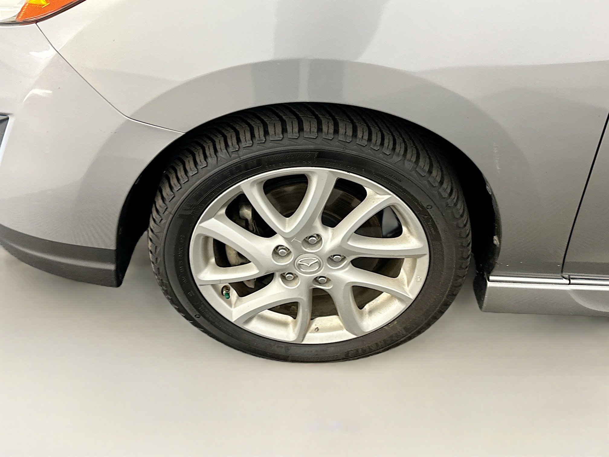 Used 2012 MAZDA MAZDA5 Grand Touring FWD image 11