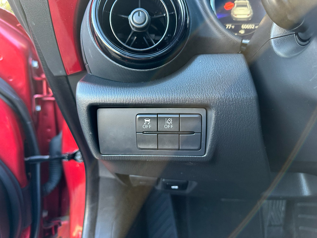 Used 2021 MAZDA MX-5 Miata RF Club image 16