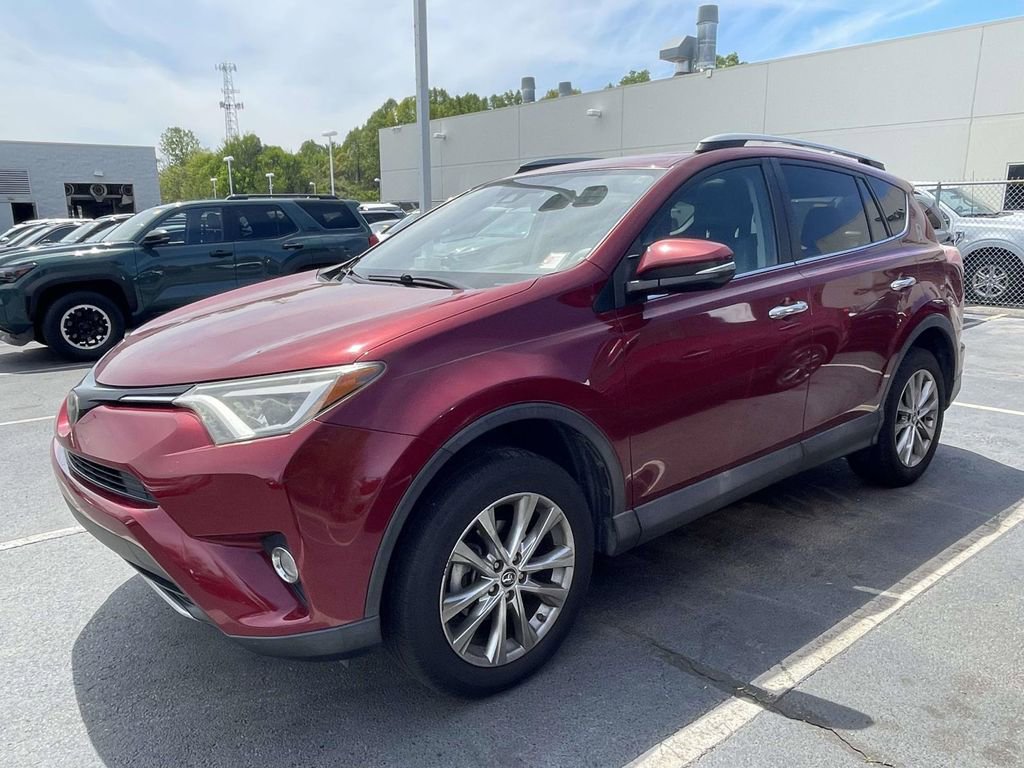 Used 2018 Toyota RAV4 Limited image 10