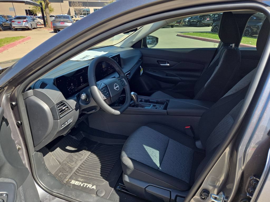 New 2026 Nissan Sentra SV w/ SV Convenience Package FWD image 11