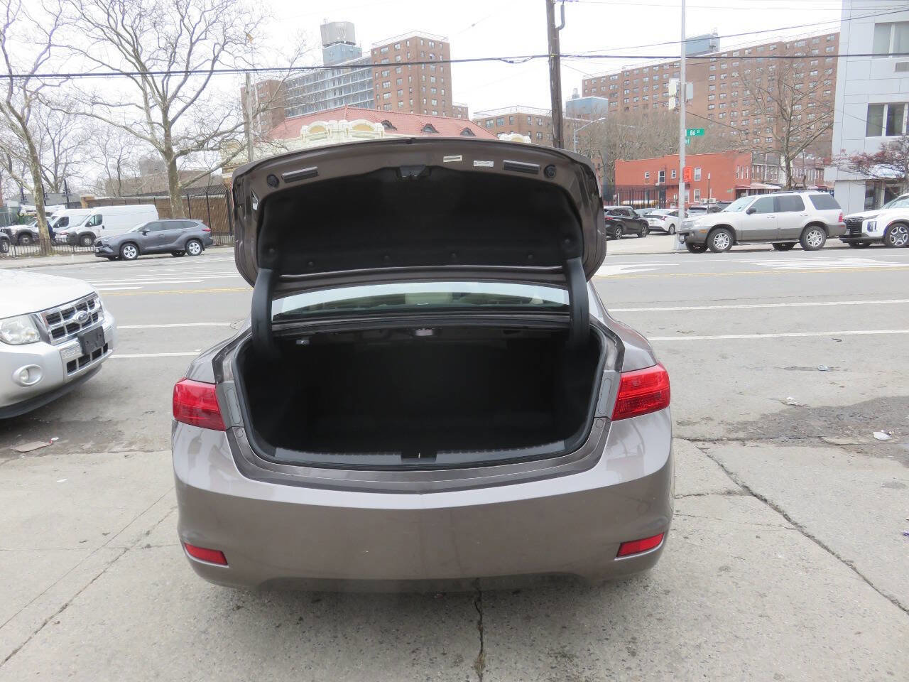 Used 2015 Acura ILX w/ Technology Package FWD image 23