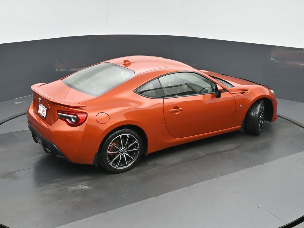 Used 2017 Toyota 86 image 30