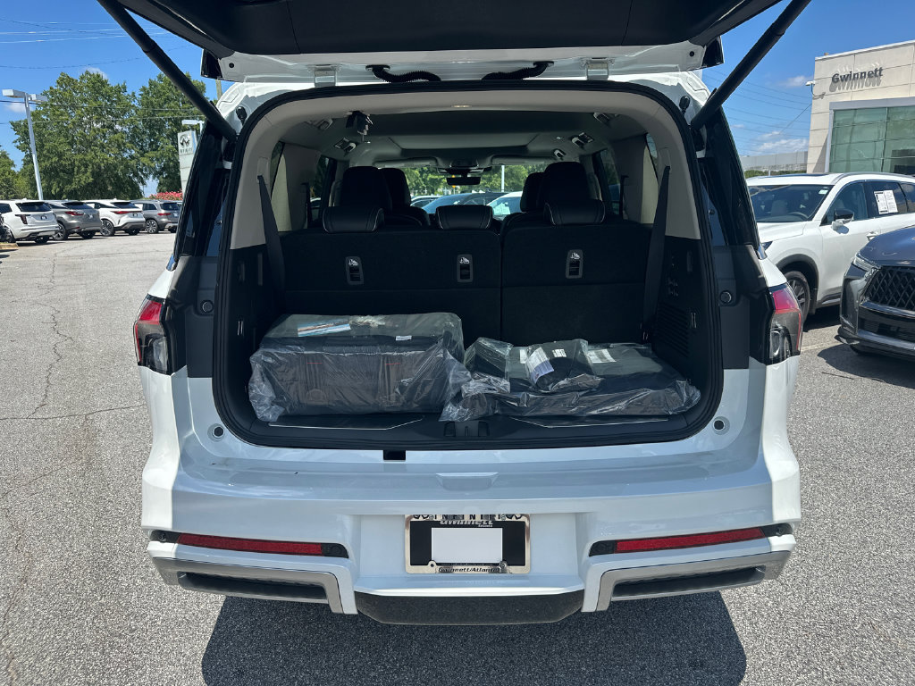 New 2027 INFINITI QX80 Luxe w/ Cargo Package AWD/4WD image 15