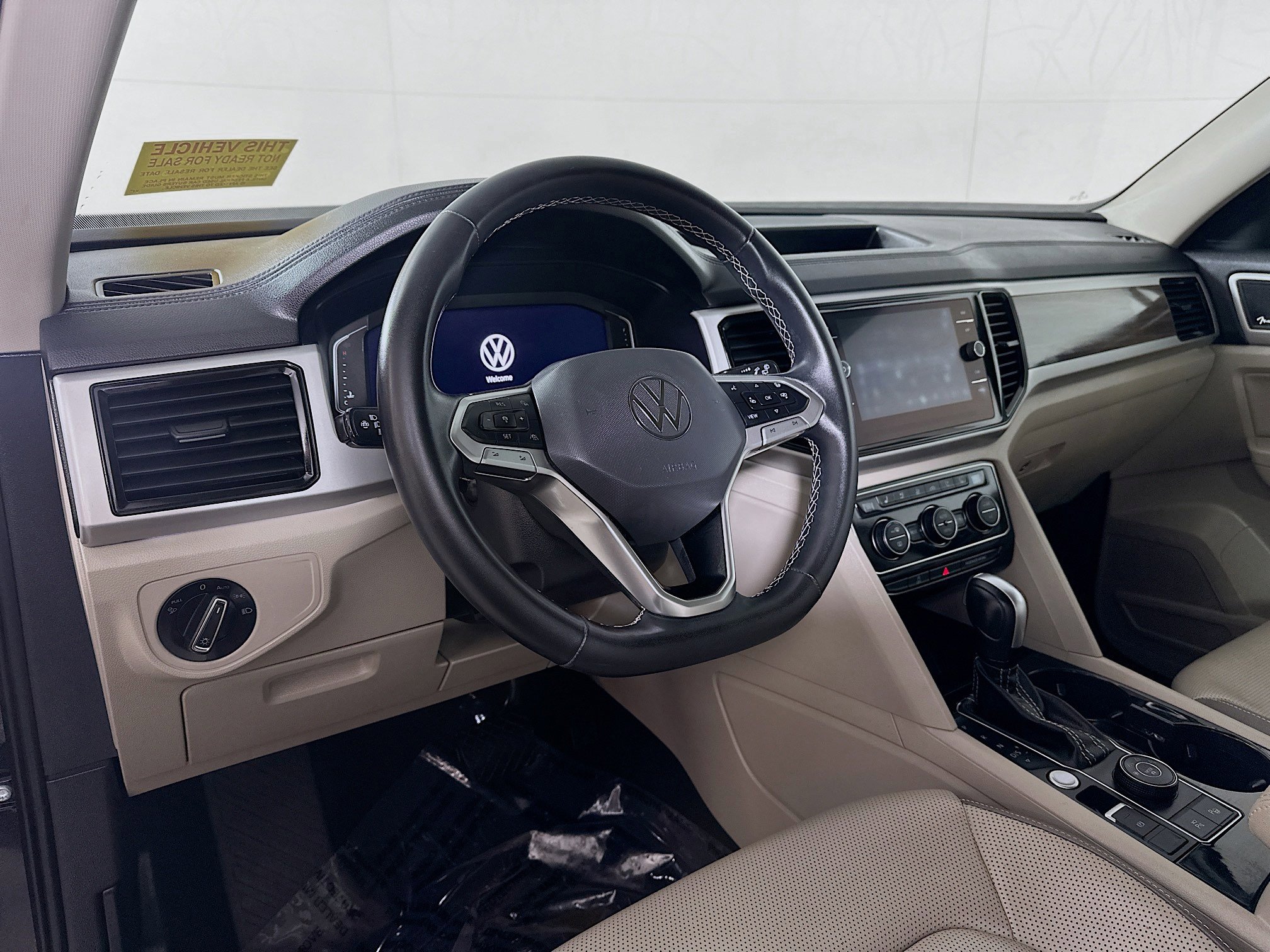 Used 2021 Volkswagen Atlas SEL Premium image 9