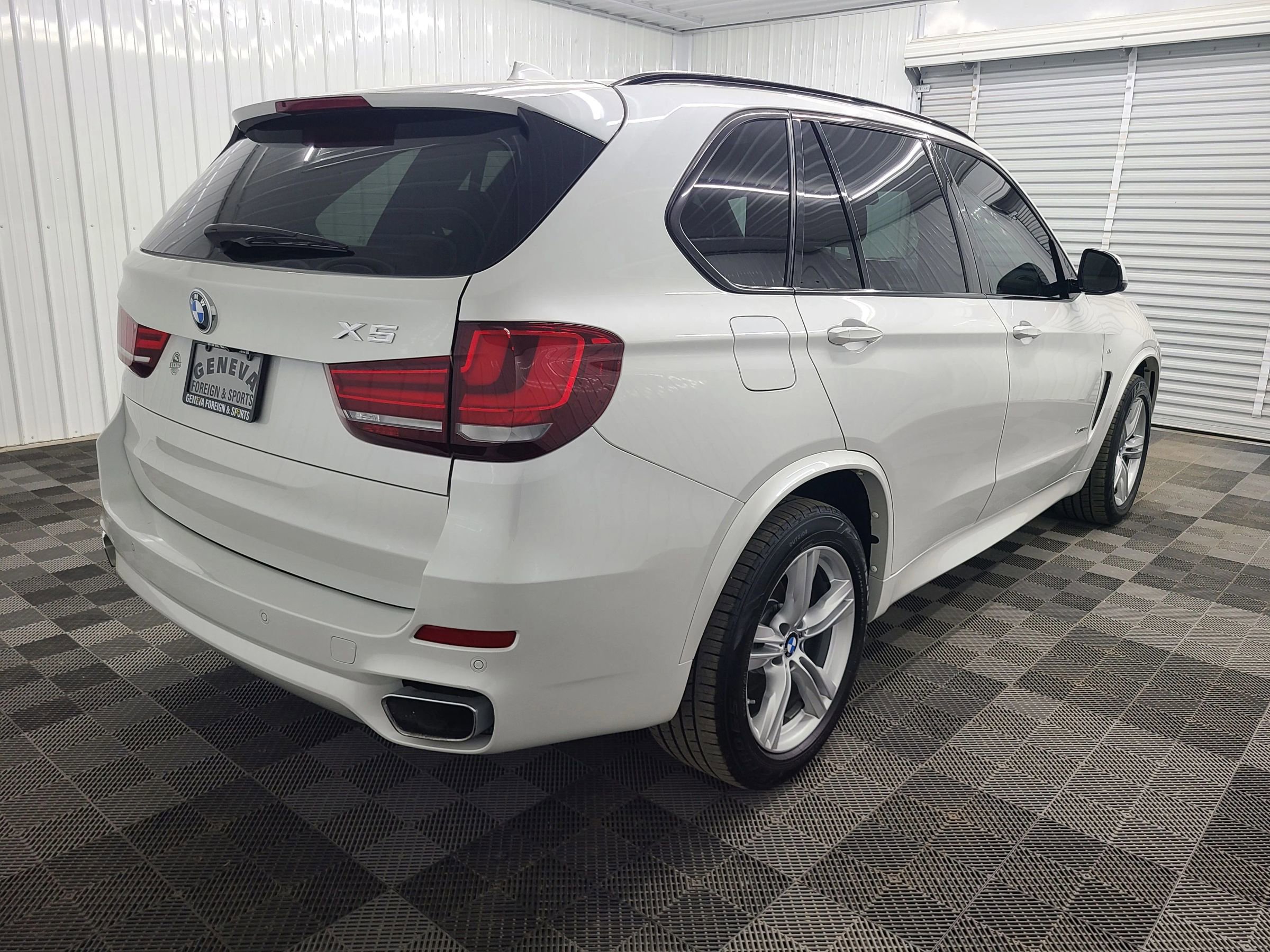Used 2016 BMW X5 xDrive35i image 11