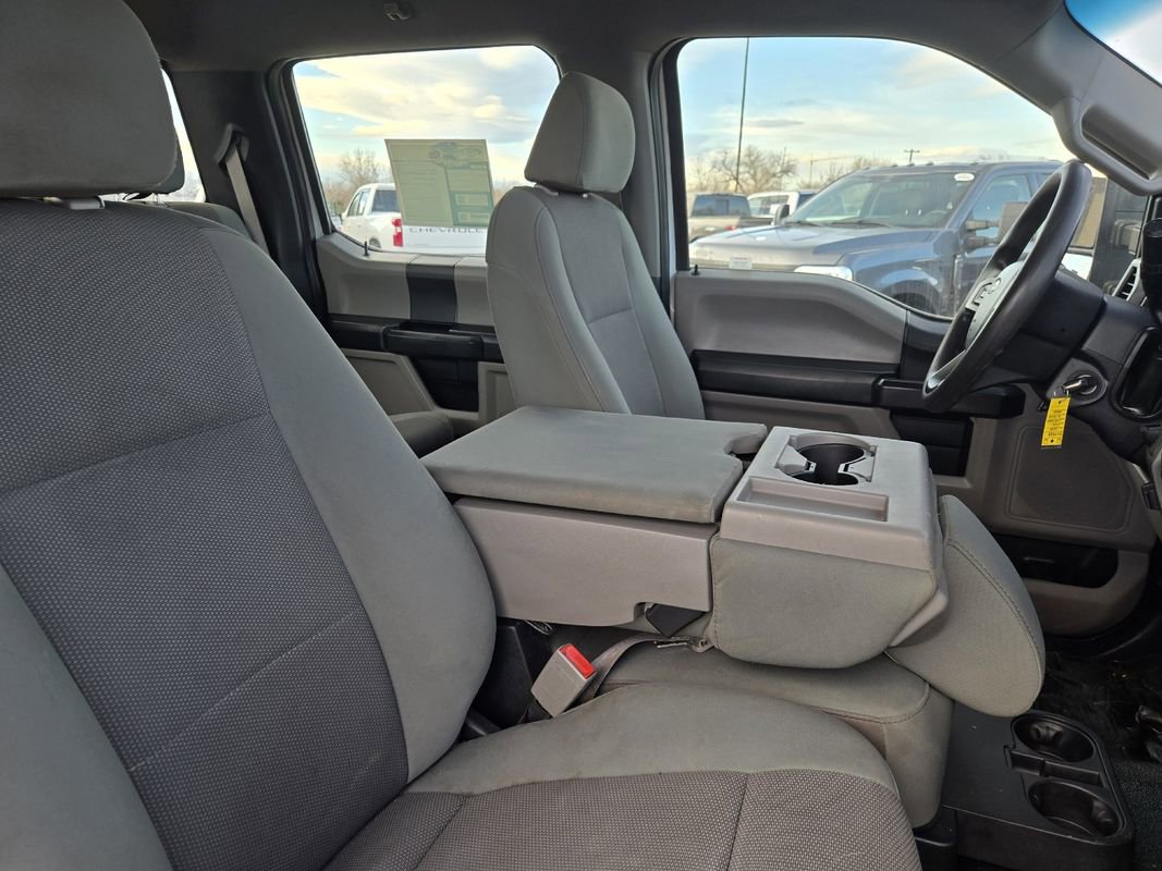 Used 2018 Ford F550 2WD Crew Cab Super Duty w/ Power Equipment Group image 18