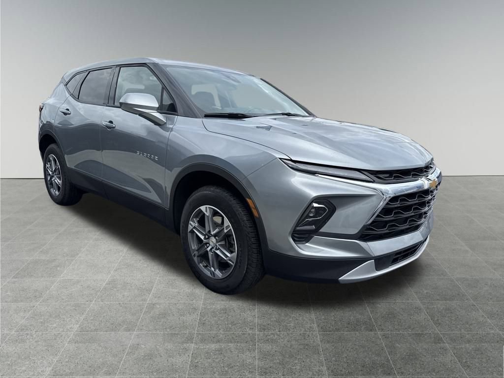 Used 2023 Chevrolet Blazer LT w/ LPO, Floor Liner Package image 8