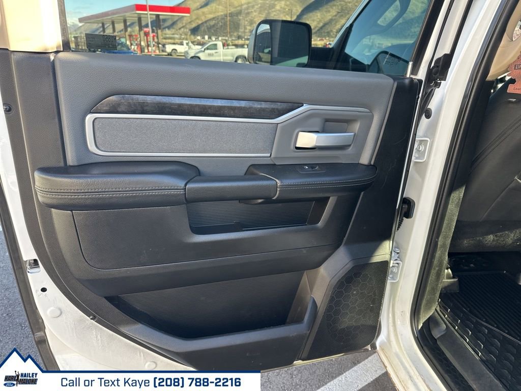 Used 2019 RAM 3500 Big Horn w/ Protection Group image 13