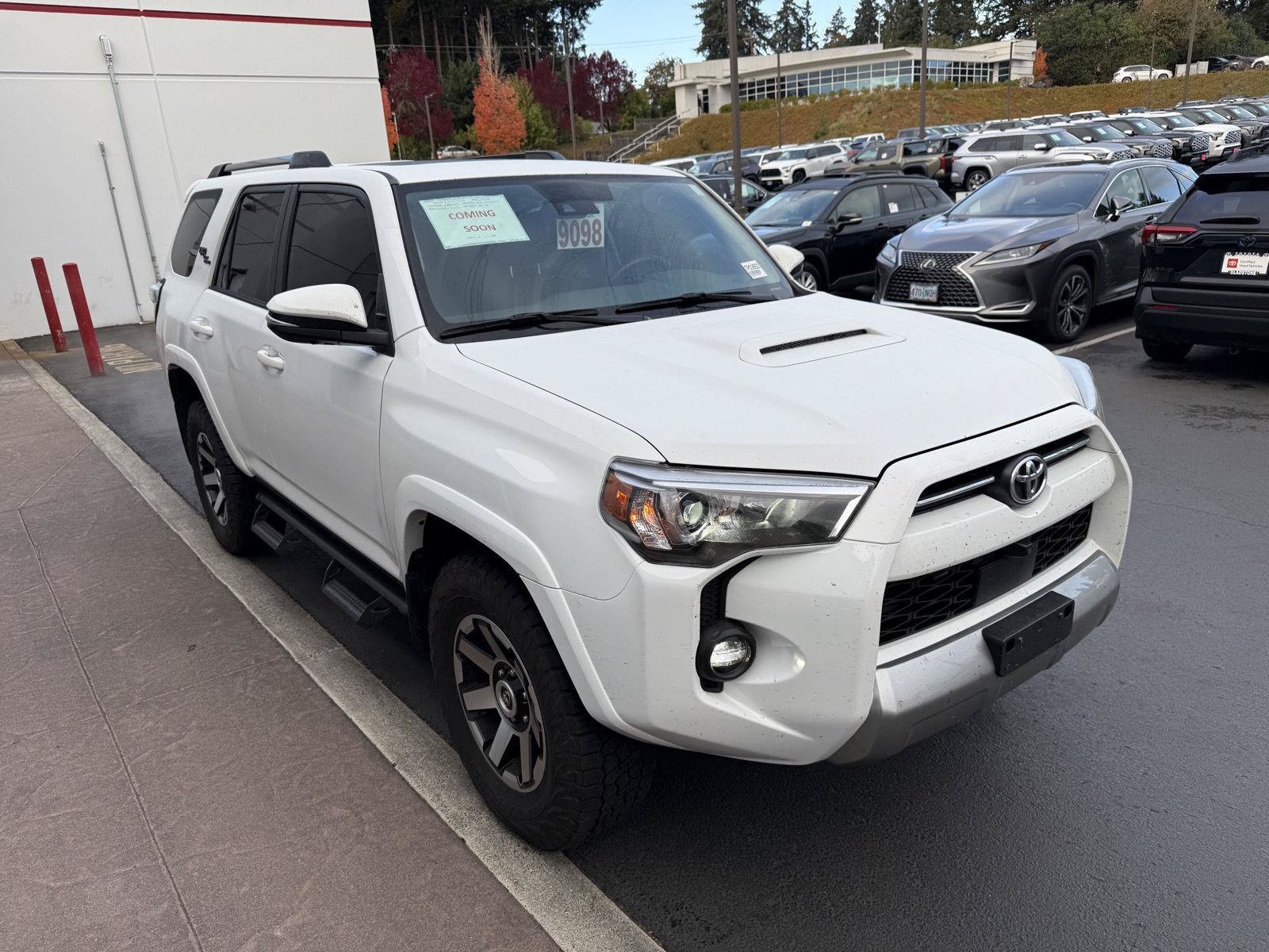 Used 2024 Toyota 4Runner TRD Off-Road Premium w/ Off Road Premium Plus Package AWD/4WD image 7