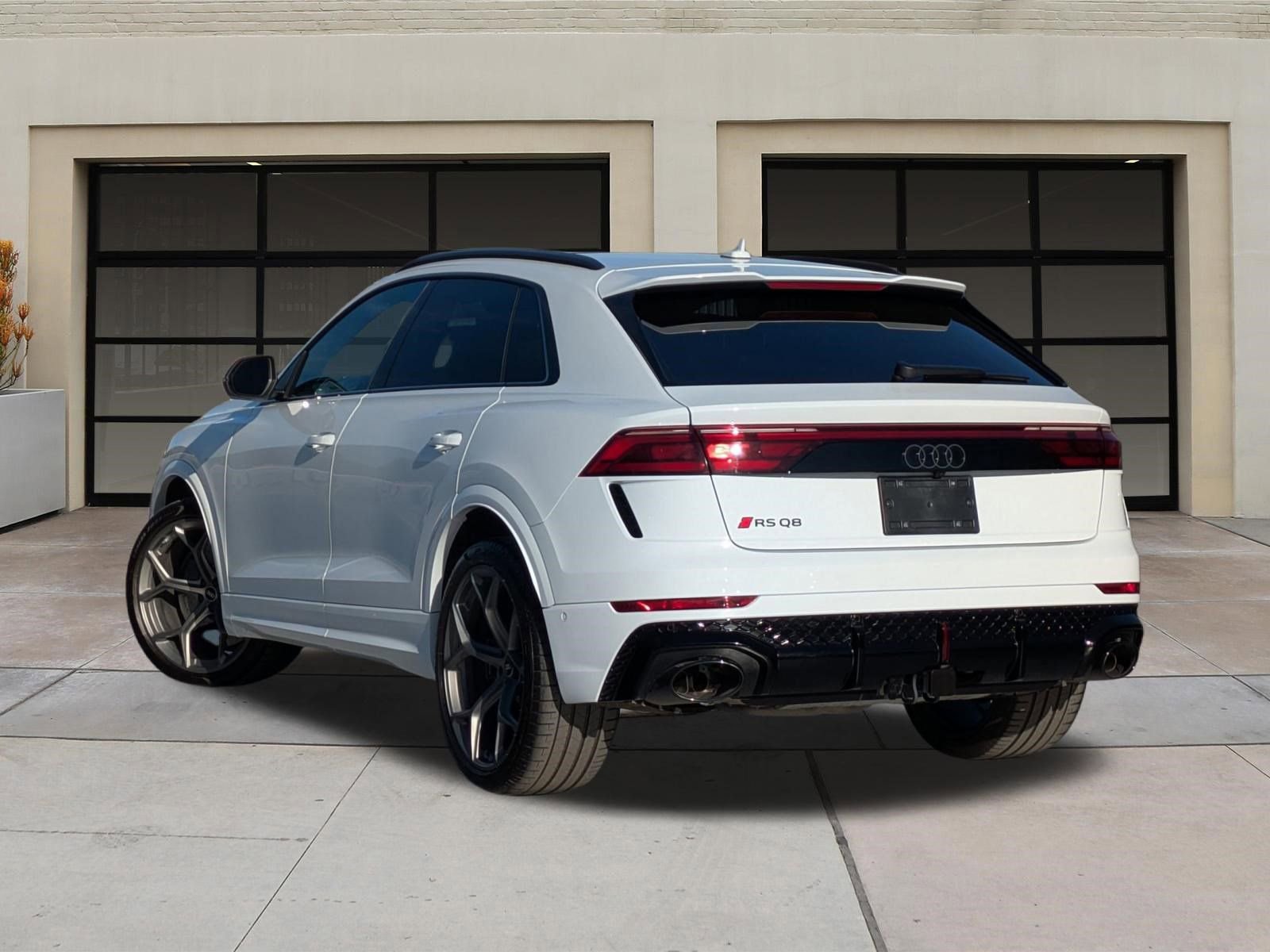 New 2025 Audi RS Q8 performance AWD/4WD image 2