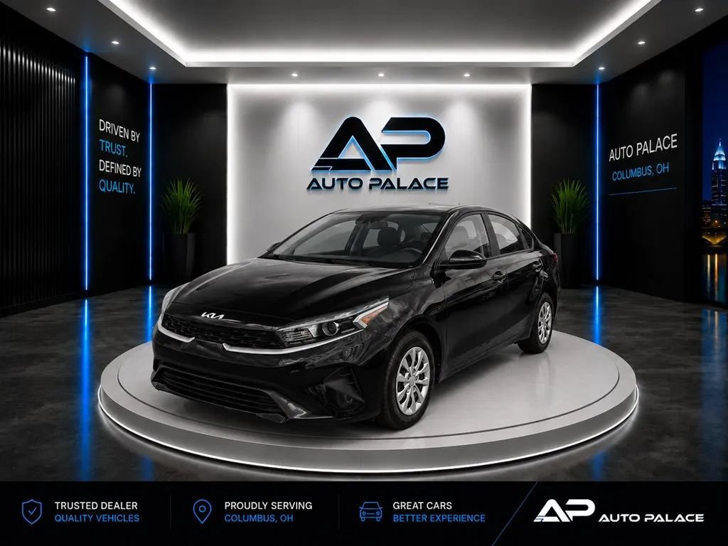 Used 2024 Kia Forte LX FWD image 1