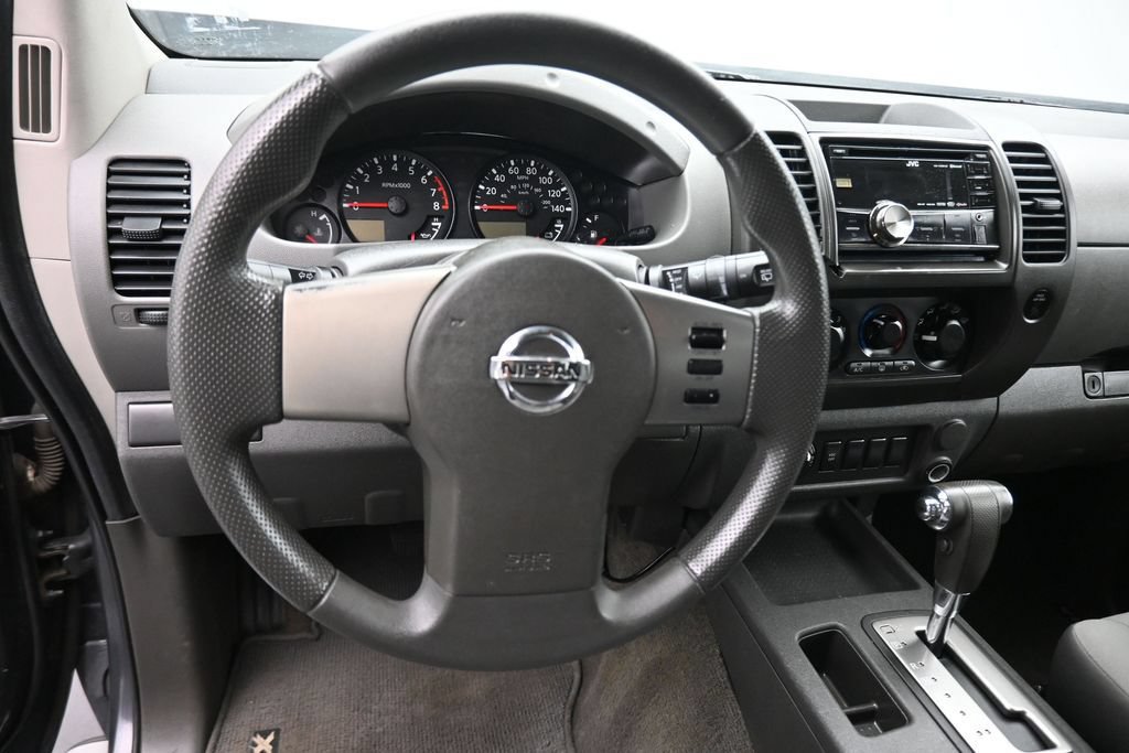 Used 2010 Nissan Xterra X AWD/4WD image 12