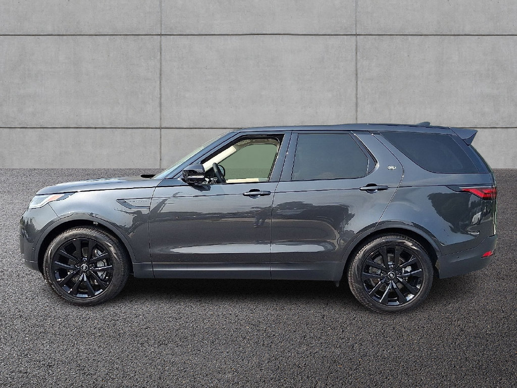 Certified 2026 Land Rover Discovery S AWD/4WD image 7