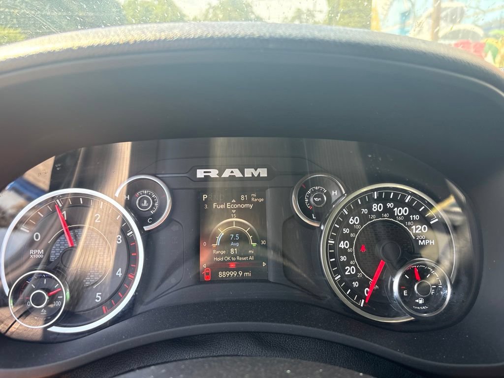Used 2024 RAM 3500 Tradesman AWD/4WD image 11