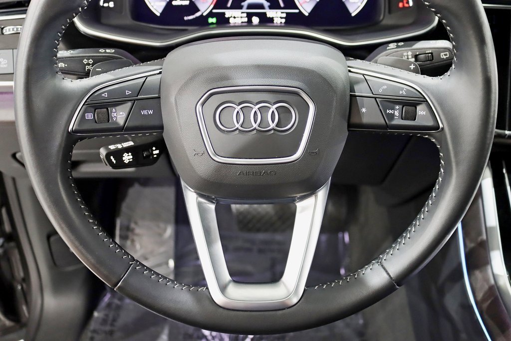 Used 2020 Audi Q8 Premium Plus image 15