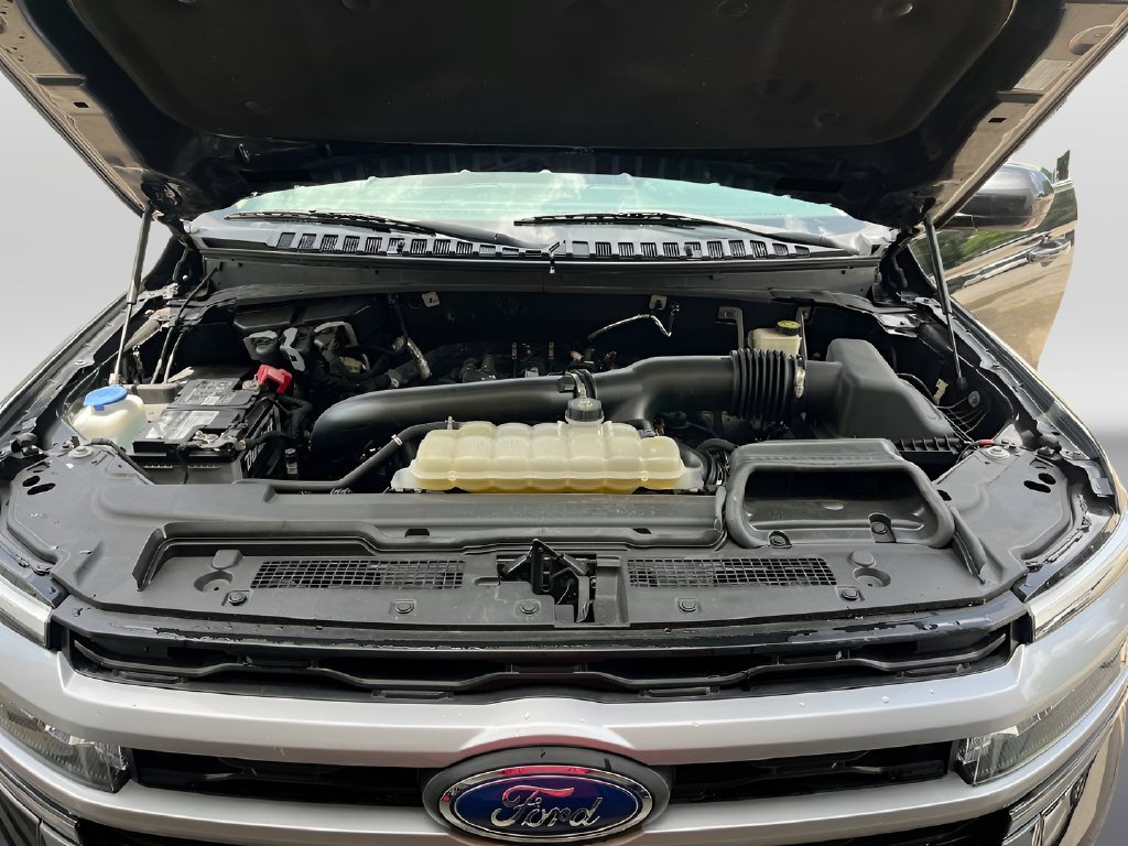 Used 2022 Ford Expedition Max XLT w/ Livery Package AWD/4WD image 30