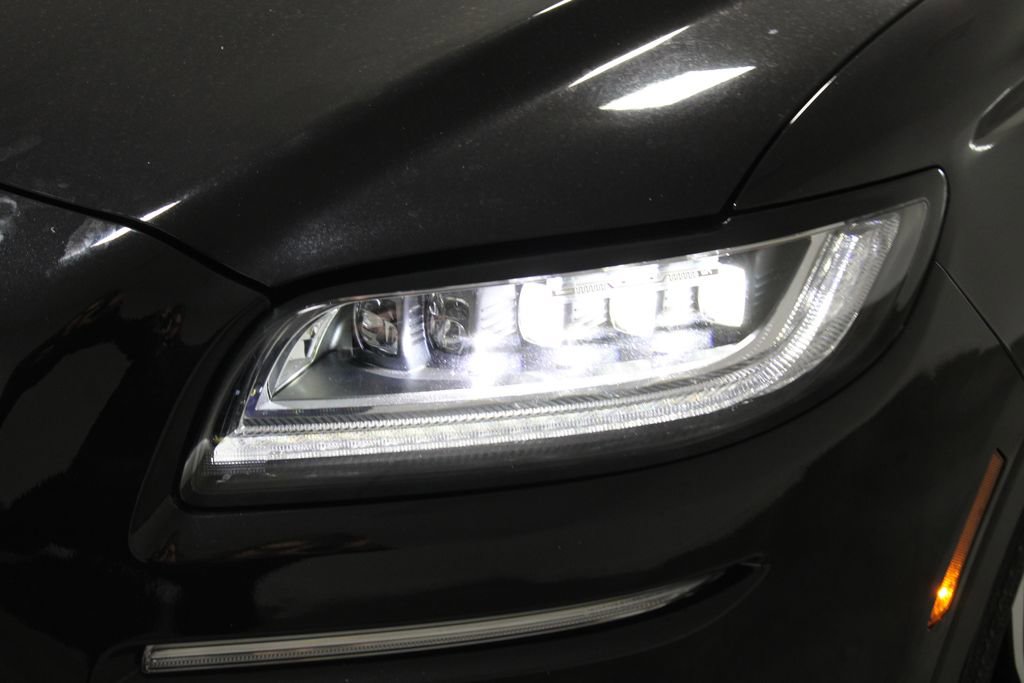 Used 2023 Lincoln Nautilus Black Label w/ Cargo Utility Package image 58